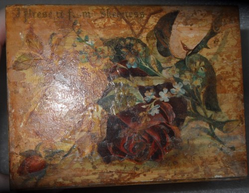 Locking Love Note Wooden Trinket Box/Bank Decoupage Pressed Flowers with Key - Afbeelding 14 van 14