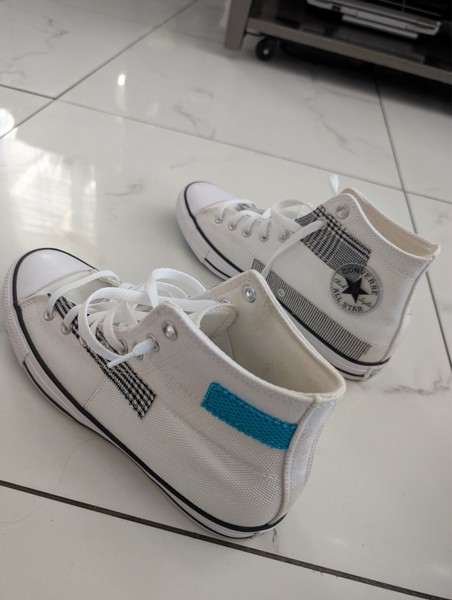 RARO 9.5 - Converse Chuck Taylor All Star Altos Hackeado Moda - Blanco Crema Azul 2