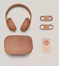 Studio NEW Studio Pro x Kim Kardashian Bluetooth-Noise Cancelling Headphones-Dune 4