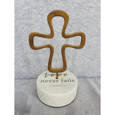 DaySpring Ceramic Pedestal Cross Love Never Fails 1 Corinthians 13:8 Christian