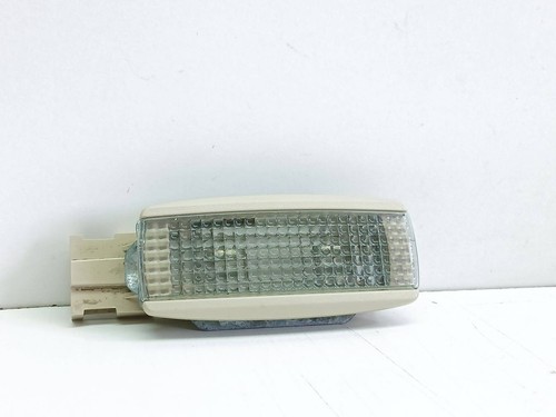 Volkswagen PASSAT B5 1998 Vorne rechts Sonstige Leuchte Innenraum UST126103