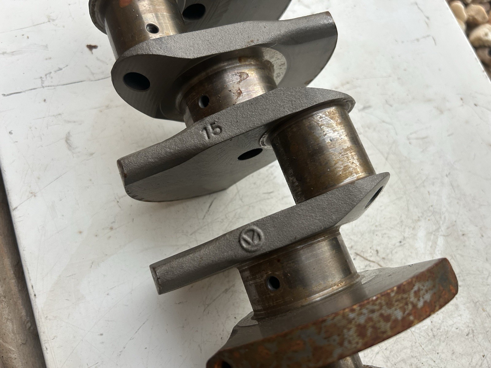 LAMBORGHINI AVENTADOR CRANKSHAFT OEM 07M105019J 