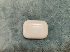 GENUINE APPLE AIRPODS PRO 1st GEN REPLACEMENT CHARGING CASE MODEL A2190 - WHITE