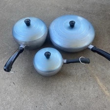 VTG Wear Ever Hallite Aluminum Pots & Pan w/ Atomic Blue Lids # 2301, 2302, 2320