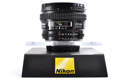[NMINT w/Caps] Nikon AF Nikkor 20mm F/2.8 D Wide Angle Lens from JPN #556