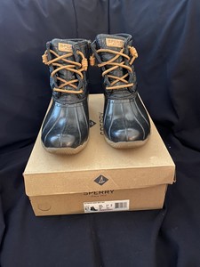 sperry saltwater shiny quilted waterproof boot