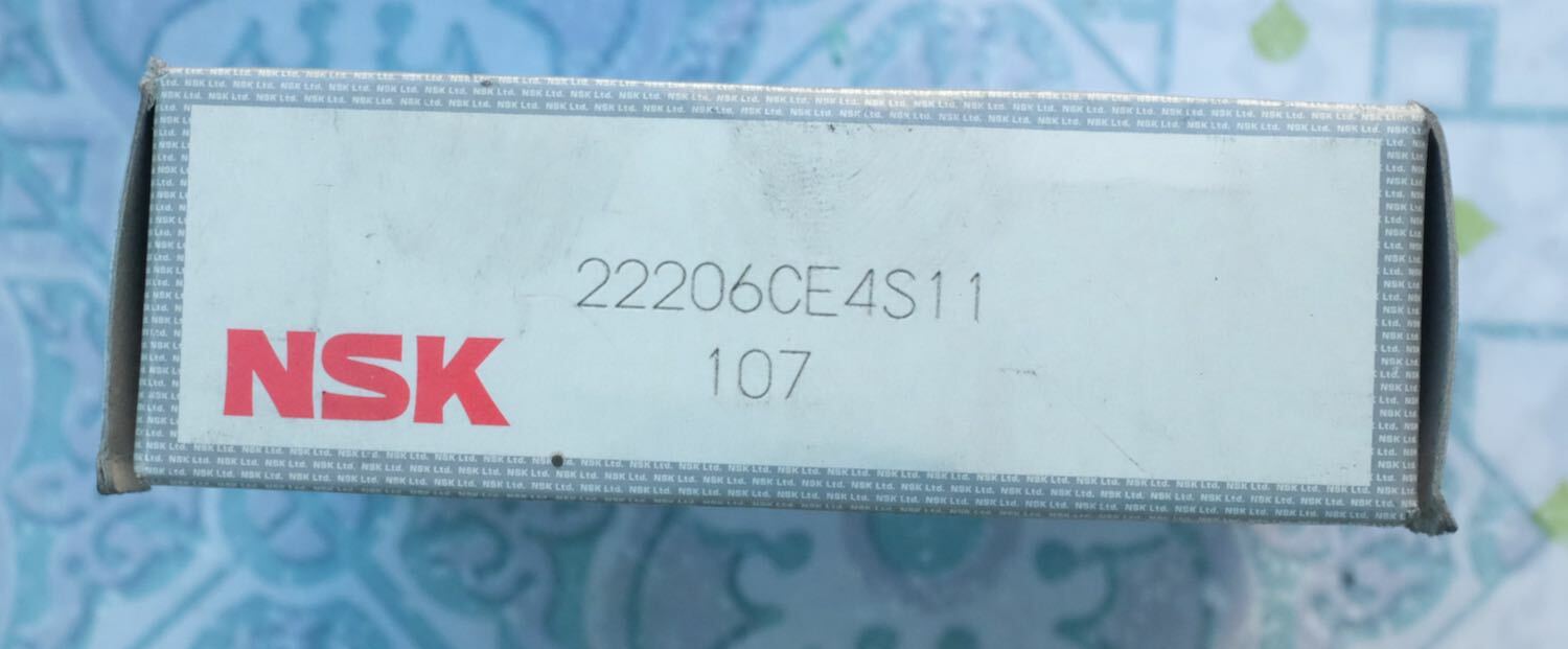 Roulement NSK 22206CE4S11 à rotule à double rangée de rouleaux robustes - 2