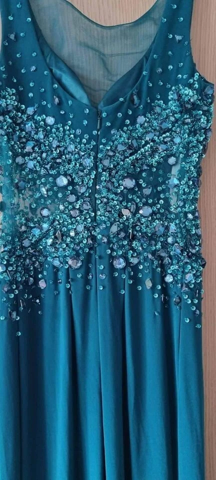 Prom dress top train hook