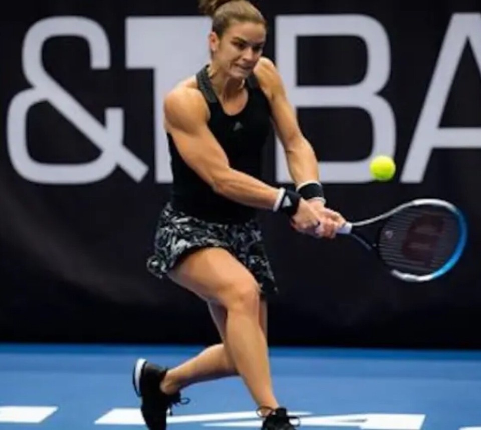 FAB TENNIS 🎾 DRESS OUTFIT TOP SKORT ADIDAS AEROREADY as WORN BY Maria