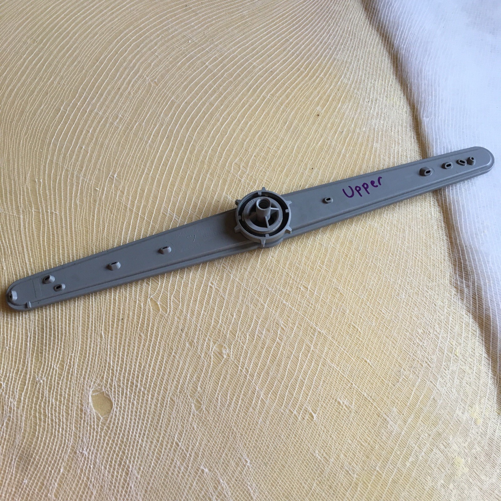 Beko Dishwasher DWD5411S Upper / Top Spray Arm / Rotor