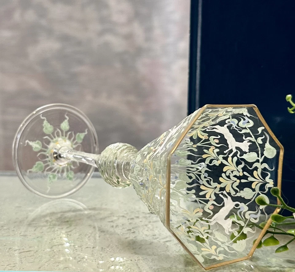 Moser Salvati Canine & Foliate Wine Glass Enameled c1900's Antique Gold Trimmed - Image 4 of 4