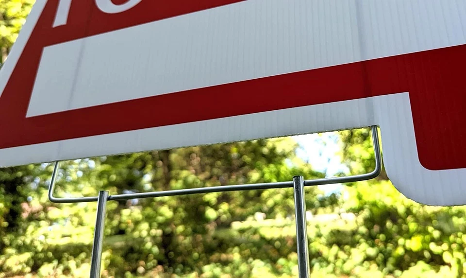 Estacas de patio de alta resistencia de 30" con marco de metal de 0,25 de diámetro estaca de paso para letrero de patio Foto 4 de 4