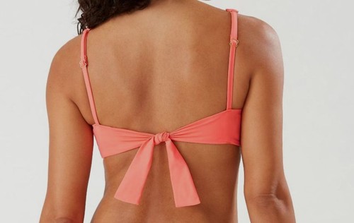 $89 Tommy Bahama Swimwear Women's Pink Front Twist Underwire Bikini Top Size M - Picture 3 of 3