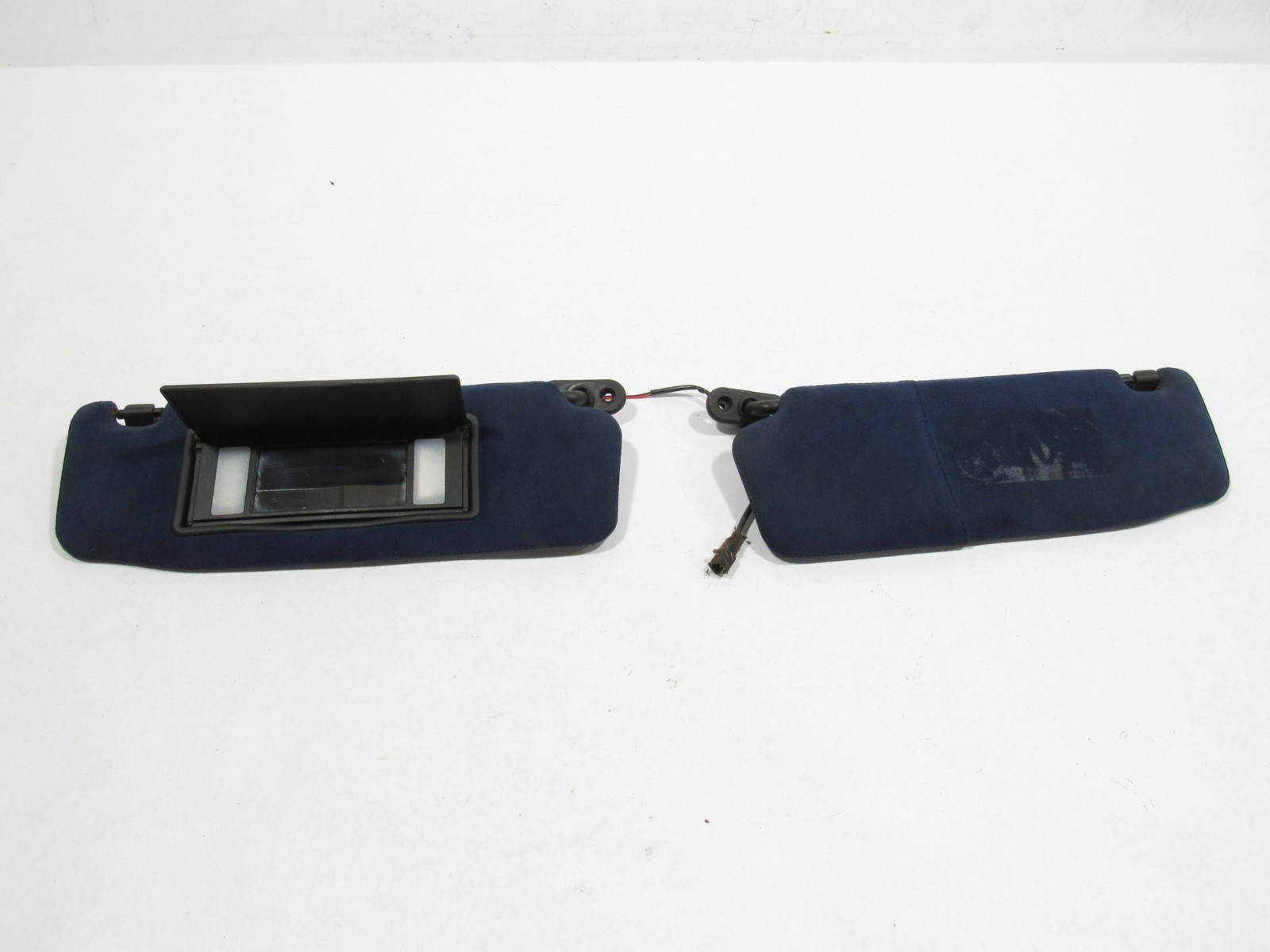 02-06 Maserati Coupe GT 2004 Front Left Right Sunvisor Sun Visor Shade Set |