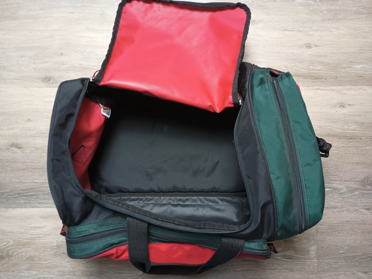 Air Jordan vtg Duffle Bag 80s 90s Nike Gray Tag Red Green Black