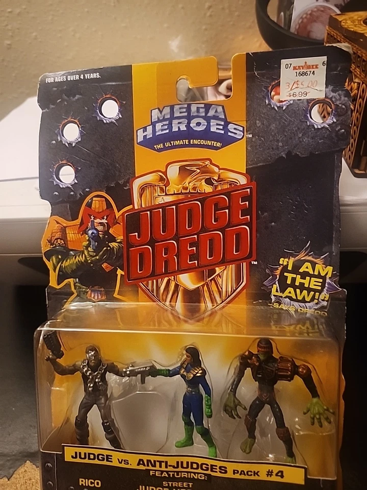 Mattel 1995 Mega Heroes Judge Dredd Judge vs Anti-Judges Pack #4 Foto 3 de 4