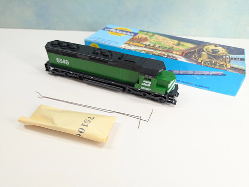KIT sin alimentación Athearn 4190 escala HO SD45 diésel Burlington Northern BN #6549 | Condition: Used