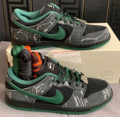Nike SB x There Skateboards Dunk Low US 9,5 / EU 43
