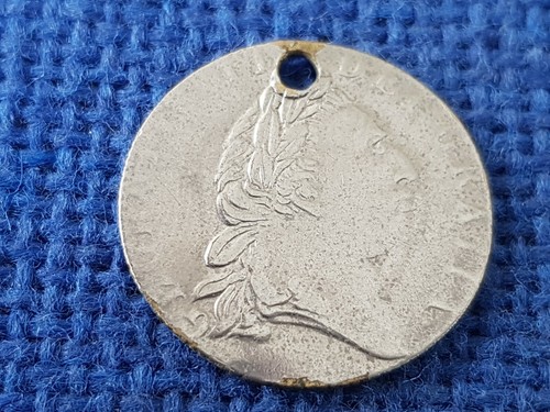 Nice old gaming token condition as photos. L249