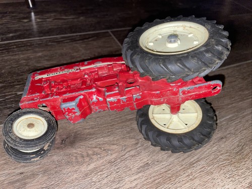 Vintage ERTL International Tractor 544 - Picture 12 of 12