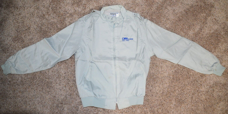 CNW Railroad Wisconsin 1873-1985 Nylon Jacket Lt Gray Size Med