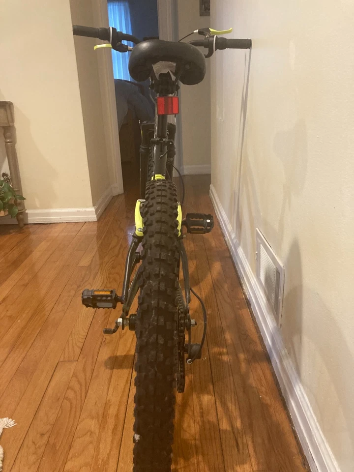 Bicicleta Avigo Air Flex para niños 24" OS 2.4 Pro Series - Verde/Negro - $275 - ENVÍO GRATUITO Foto 2 de 4