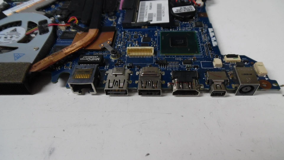 0F2DV7 Dell XPS 15z L412z - i7-2640U@2.8GHz - Motherboard - 0F2DV7 - Image 3 of 4