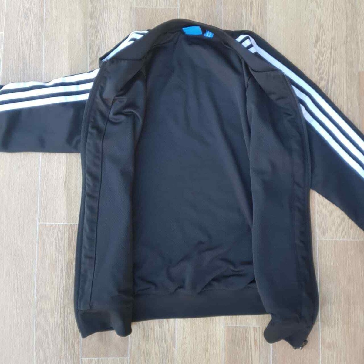 Adidas originals supergirl track best sale jacket