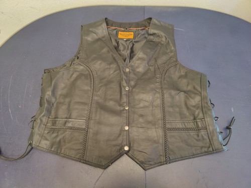 Black Leather Motorcycle Vest - Side Laced, Concealed Carry Pocket - Men's 6XL - Picture 2 of 13
