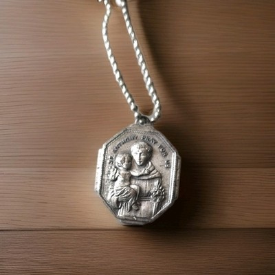 Vintage St Anthony's Pray For Us Pendant