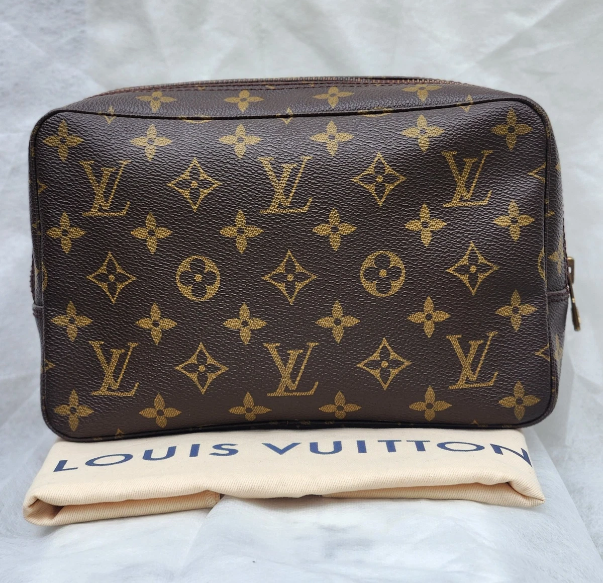 Louis Vuitton Makeup Makeup Bags for sale | eBay