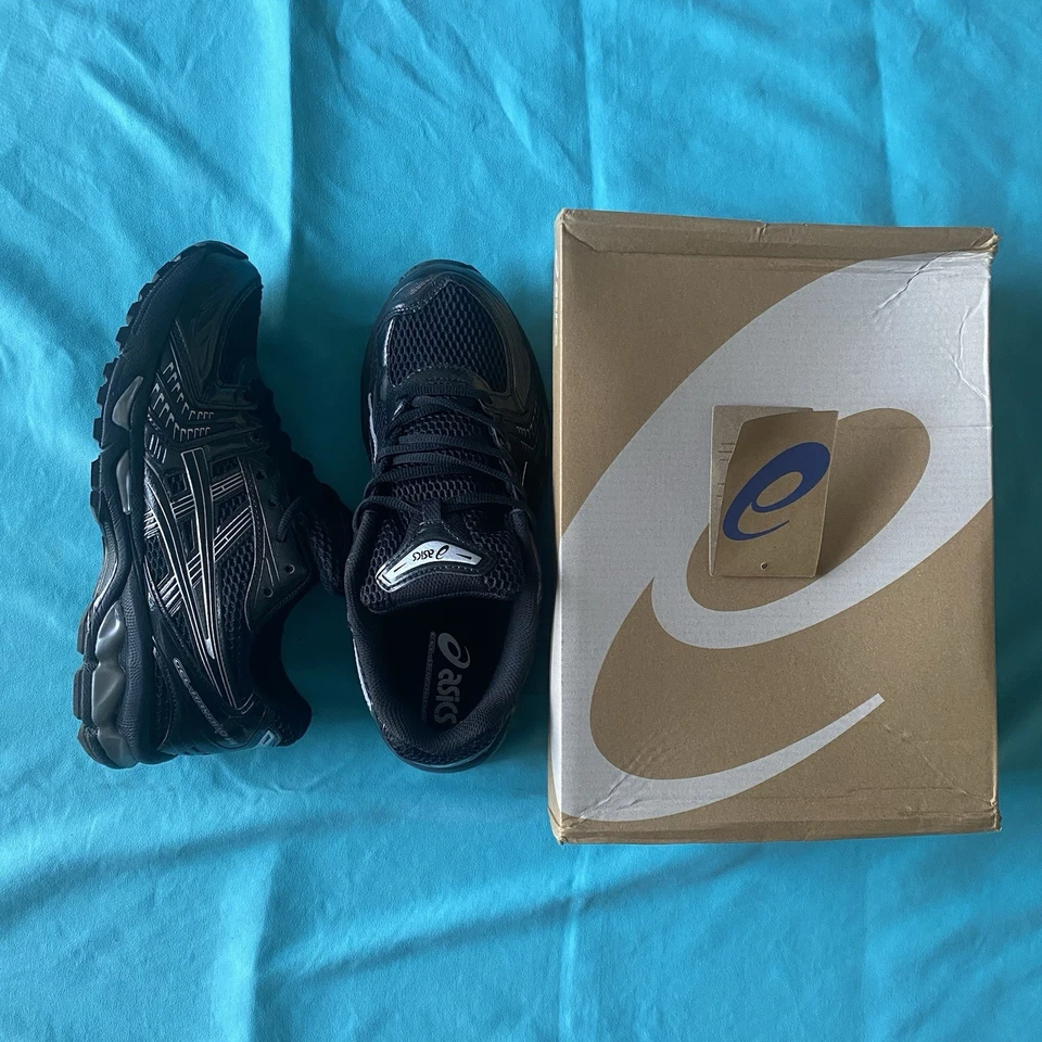 ASICS Gel Kayano 14, foto 1 di 5