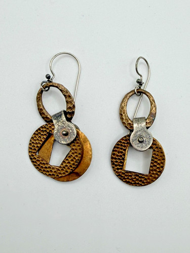 GOLD TONE HAMMERED CIRCLE SQUARE DANGLE EARRINGS WOMENS MIXED METAL BOHO ART