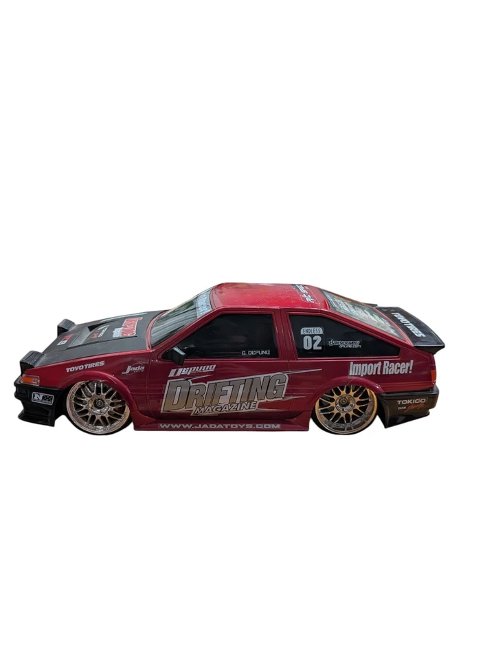 Cargador de deriva Jada Toys Import Racer Toyota Trueno AE86 escala 1:24 Foto 2 de 4