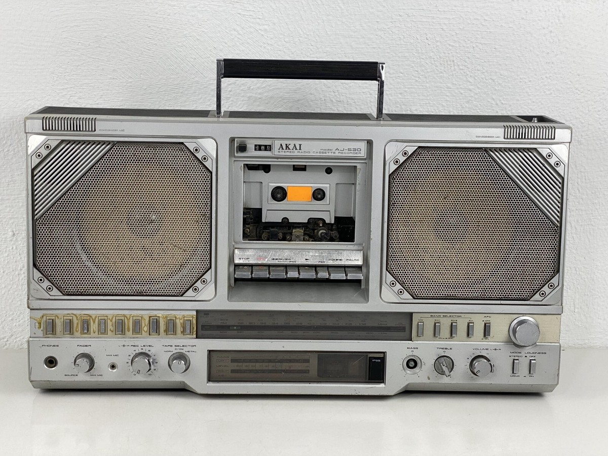 AKAI AJ 530FS Vintage Ghetto Blaster Cassette Recorder