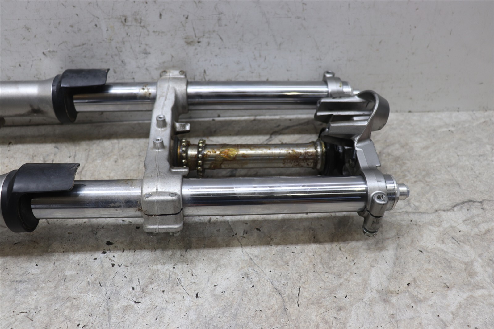 2002-2005 Kawasaki ZZR1200 Front Fork Suspension Upper Lower Triple Tree Set