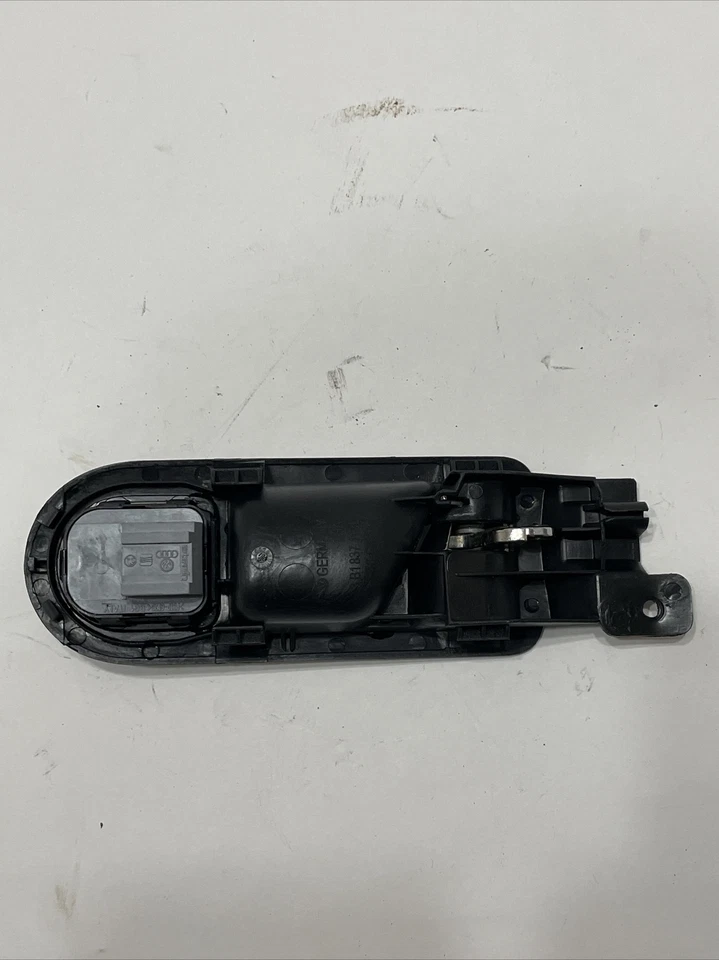 2001 Volkswagen Jetta левая передняя водительская боковая ручка внутри 3B1-837-113-L-B41 - Изображение 4 из 4