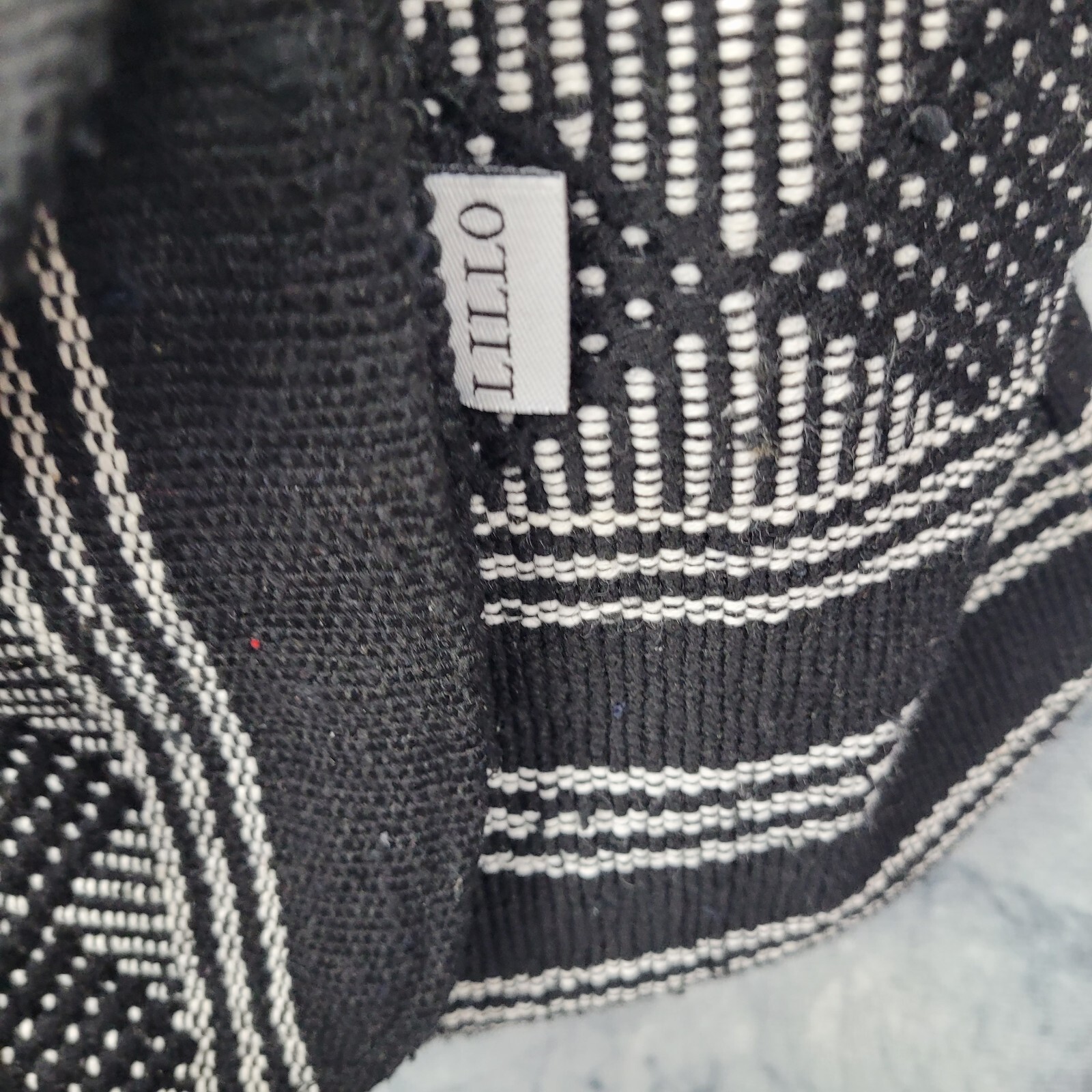 Lillo Native Woven Drawstring Knit Backpack Hippi… - image 9