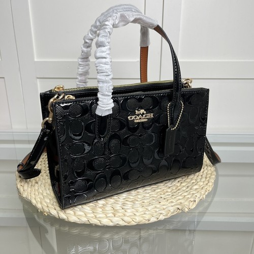 COACH Nina Small Tote Bag Signature Leather CV400 Black NEW - Picture 2 of 8