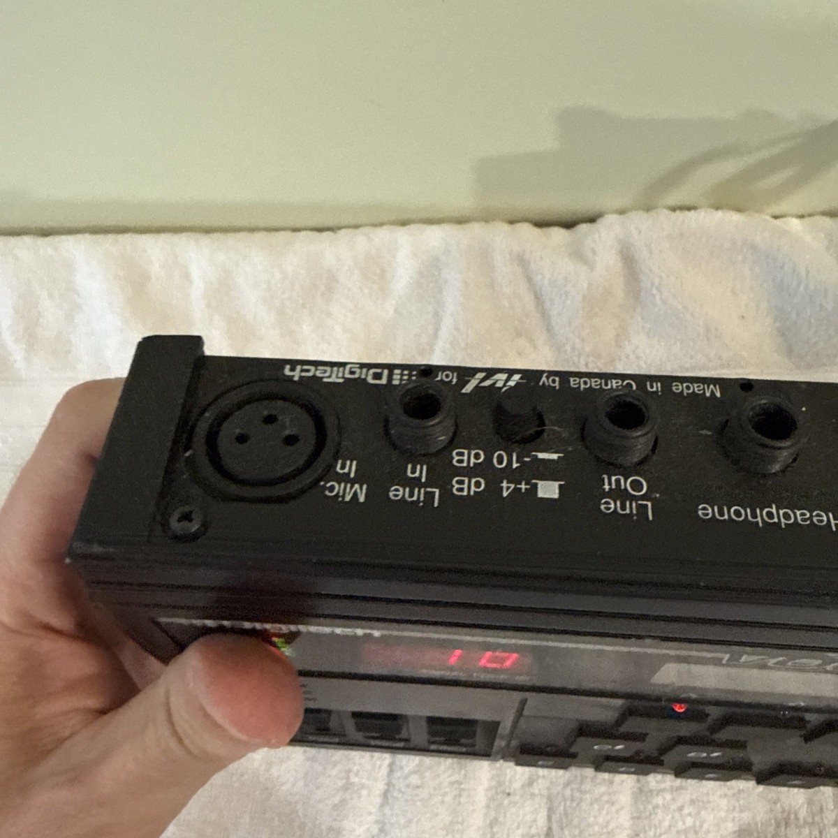 DigiTech Vocalist VHM5 5-part Digital Vocal Harmony Processor