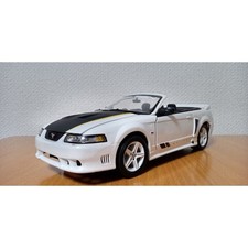 Ertl EN MUSTANG 2004 S281 1 18