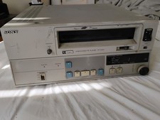 Sony VP-5020 U-Matic Professional 3/4" Video Cassette Player