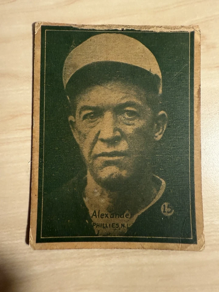 Tarjeta de béisbol 1931 W517 Grover Alexander tira corte a mano #15 Phillies rara Foto 2 de 3