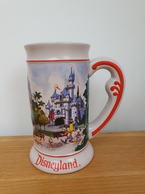 Disney 3D großer Schloss Krug 17 cm Mickey Minnie Donald Pluto Schneewittchen 