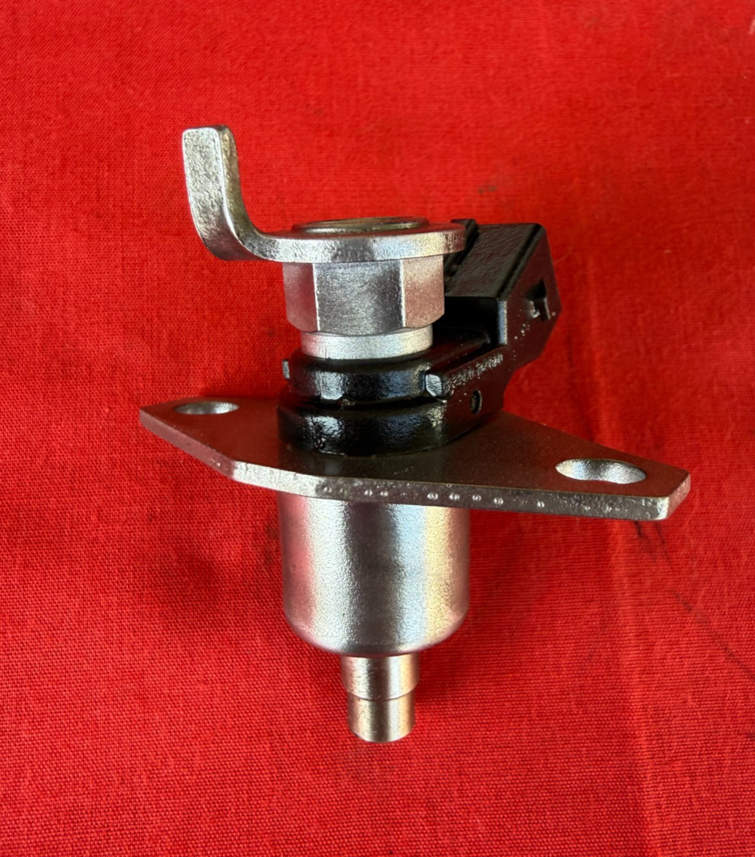 あーちゃん2/22 P16 1983-1986 Toyota Celica Camry 2se Cold Start Valve Injector 23260