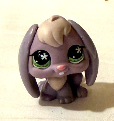 Littlest Pet Shop Animal - 648 - Purple Bunny Rabbit with Flowers