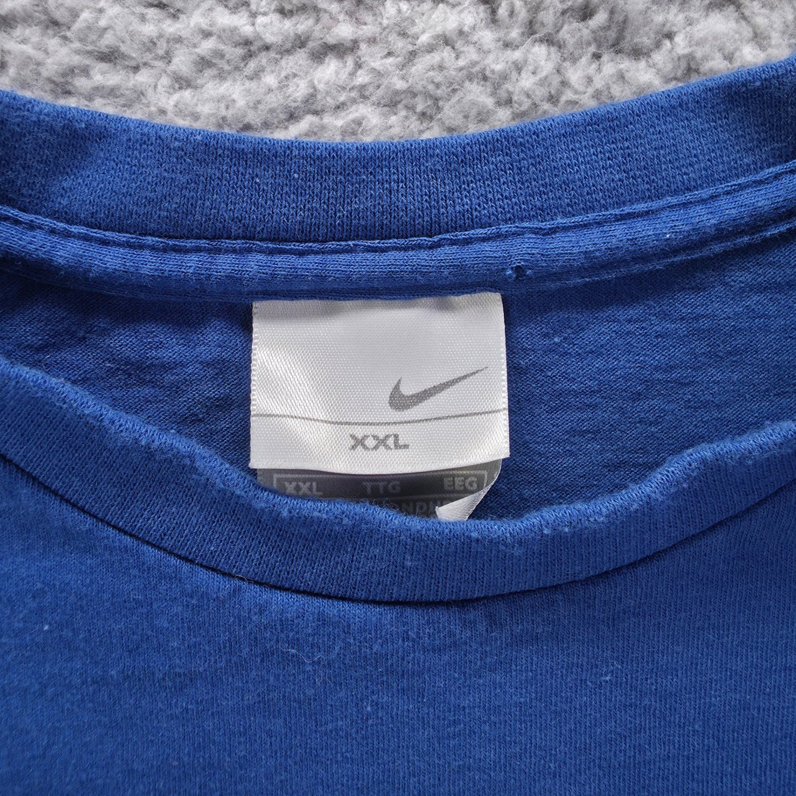 Vintage Nike Mens XXL Blue Graphic T-Shirt Football Logoman Short Sleeve Cotton view 6