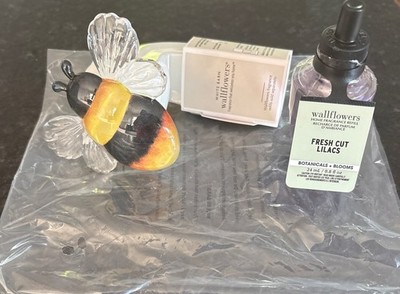 BUMBLE BEE Honey Bee Wallflowers Plug 2026 Bath & Body Works NEW
