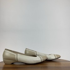 Womens Salvatore Ferragamo Vintage Beige Leather Cap Toe Wedges Size 7.5 B