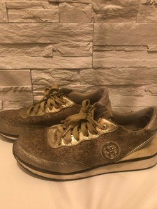 scarpe guess oro